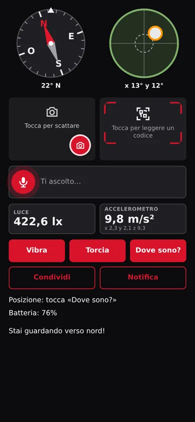 L'esempio Telefono: bussola, livella, fotocamera, lettore di codici, dettatura, sensori di luce e accelerometro, pulsanti Vibra, Torcia, Dove sono, Condividi e Notifica